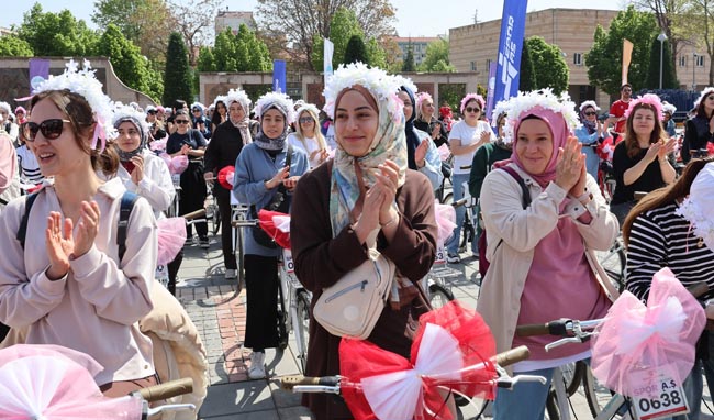 BAŞKAN BÜYÜKKILIÇ'INDA KATILDIĞI, “ÇİÇEK ANNELER BİSİKLET TURU” ETKİNLİĞİNDE NELER OLDU?