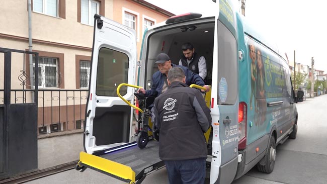 MELİKGAZİ’DE ENGELLER NASIL AŞILIYOR! 