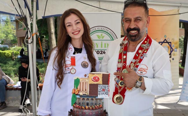 KAYSERİ’DEN ANKARA’YA GASTRONOMİ DAMGASI! GASTRO KAYSERİ EKİBİ QR KODLU PASTA MI YAPTI?