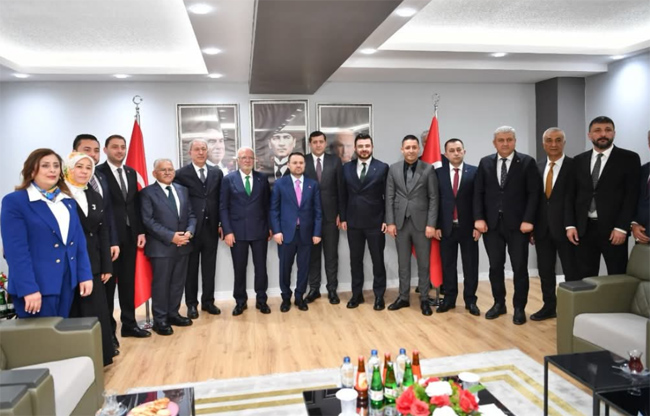 MHP’den Adalet Bakanı Akın Gürlek’e Samimi ve Sıcak Karşılama