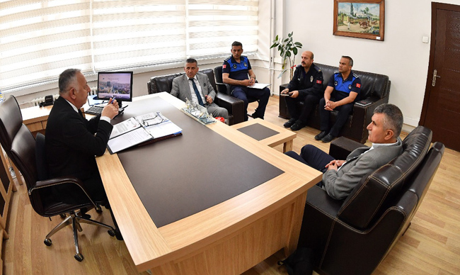 BÜYÜKŞEHİR ZABITASI’NDAN KURBAN BAYRAMI MESAİSİ: KOORDİNASYON TOPLANTISI GERÇEKLEŞTİRİLDİ