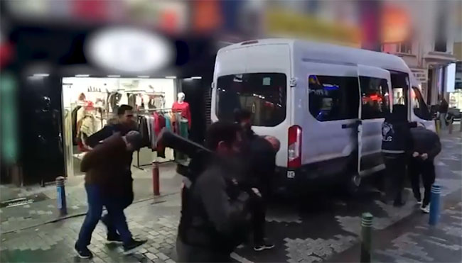 Kayseri Emniyeti Haftalık Asayiş ve Güvenlik Bilançosunu Açıkladı: 366 Aranan Şahıs Yakalandı