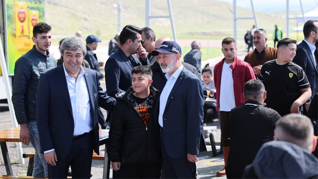 KOCASİNAN BELEDİYESİ’NİN KURBAN HİZMETİNDEN KAYSERİLİLER ÇOK MEMNUN