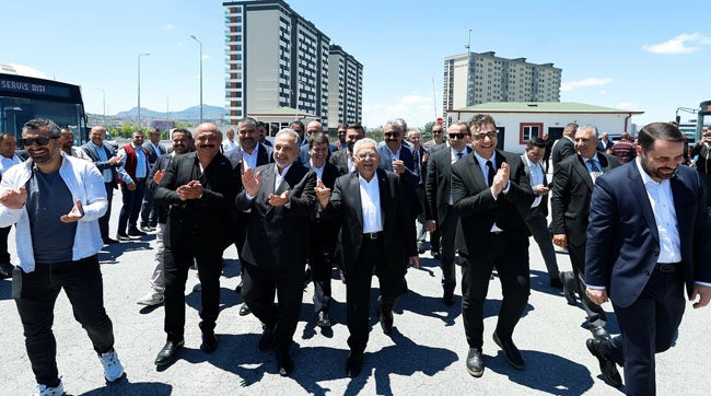 BAŞKAN BÜYÜKKILIÇ: “BELEDİYECİLİK DENİLİNCE AKLA GELEN EN ÖNEMLİ ŞEHİRLERDEN BİRİ KAYSERİ”