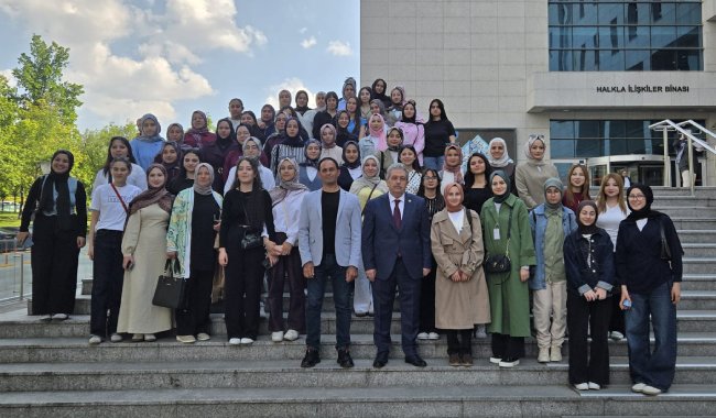 Kayserili Öğrenciler TBMM’yi Ziyaret Etti