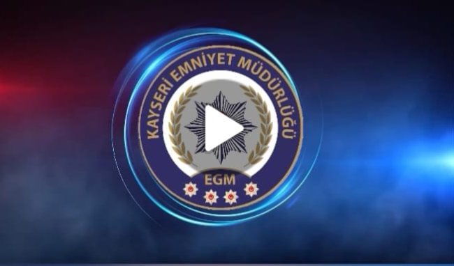 Kayseri’de Kaçak Tütün Operasyonu: 70 Bin Makaron ve 62 Kilo Tütün Ele Geçirildi İncesu’da Kaçak Sigara Üretimine Polis Baskını