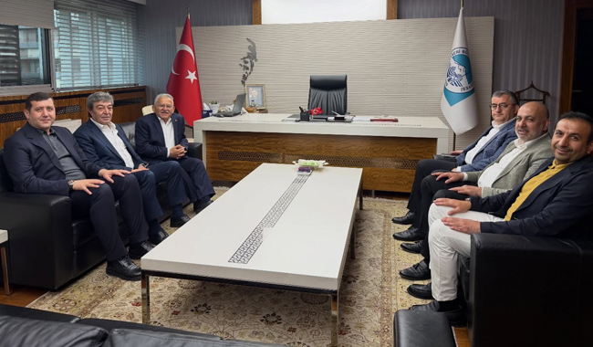 MEMDUH BÜYÜKKILIÇ'IN BAŞKANLIĞINDA DİKKAT ÇEKEN KAYSERİSPOR ZİRVESİ!