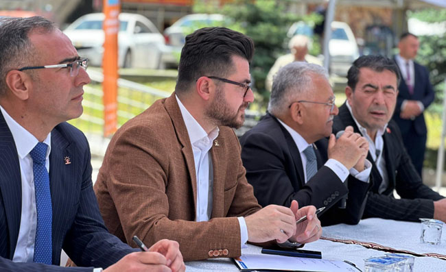 AK Parti Kayseri İl Başkanı Okandan’dan Yoğun Mesai: “Milletimizle İç İçe Çalışıyoruz”
