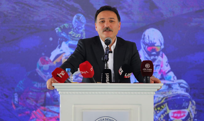 Kayseri Valisi Gökmen Çiçek'ten Jandarma Teşkilatı'nın 187. Kuruluş Yıl Dönümü Mesajı