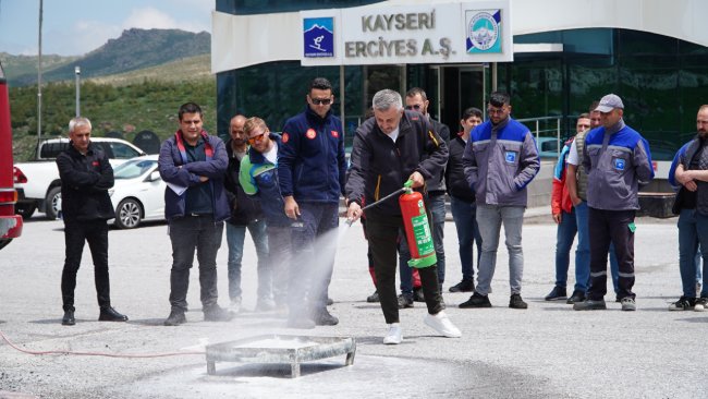 ERCİYES A.Ş. PERSONELİNE UYGULAMALI YANGIN EĞİTİMİ