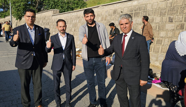 Ali Özcan: “Hayatın Gerçek Gündemi Bitpazarı’nda”