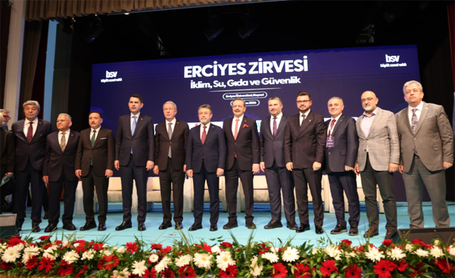 ERGİYES ZİRVESİ-1 KAYSERİ’DE YOĞUN KATILIMLA GERÇEKLEŞTİRİLDİ