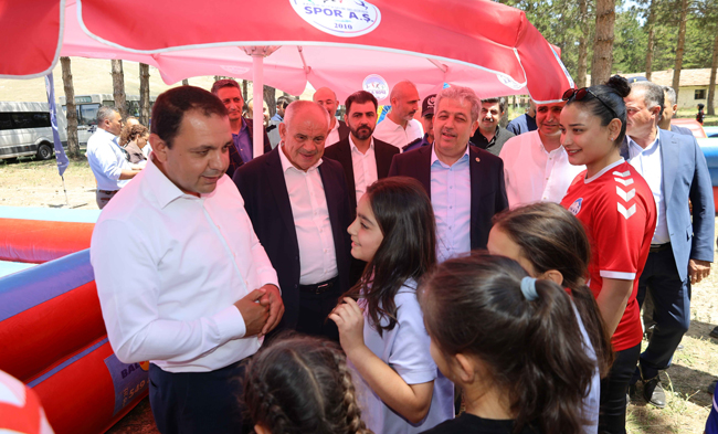 Yahyalı Gençler ERVA Spor Kulübü Öğrencileri Fidanlık AR-GE Merkezi’nde Buluştu