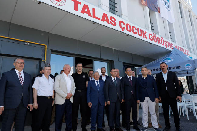 BAŞKAN BÜYÜKKILIÇ, TALAS ÇOCUK GÖRÜŞME MERKEZİ’NİN AÇILIŞINI YAPTI