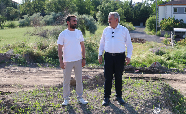 MELİKGAZİ’DE ULAŞIM ATAKLARI SON GAZ DEVAM EDİYOR HAYATI KOLAYLAŞTIRAN YATIRIMLAR İLGİ ÇEKİYOR!