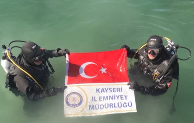 Kayseri Emniyeti'nin Kurbağa Adamları 6 Ayda 84 Saate Yakın Dalış Yaptı 18 Baraj, Göl ve Gölette Görev Aldılar