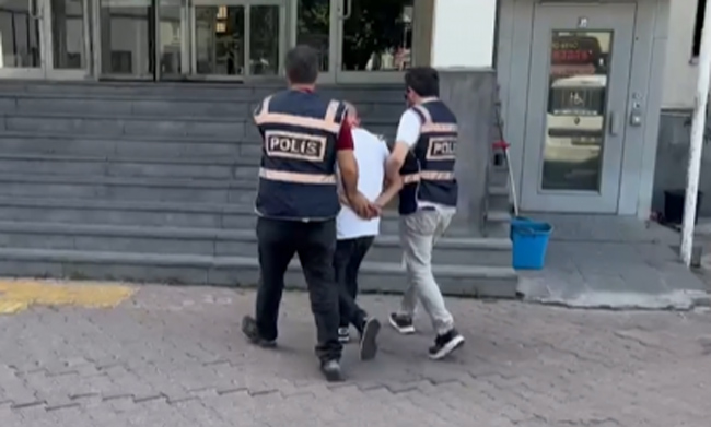 Kayseri'de 52 Yılı Aşan Hapis Cezası Bulunan Cezaevi Firarisi Yakalandı
