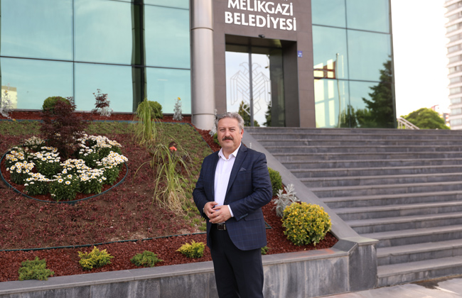 Başkan Palancıoğlu Yıldırım Beyazıt’ta Yeni Ortaokul İçin Butona Bastı
