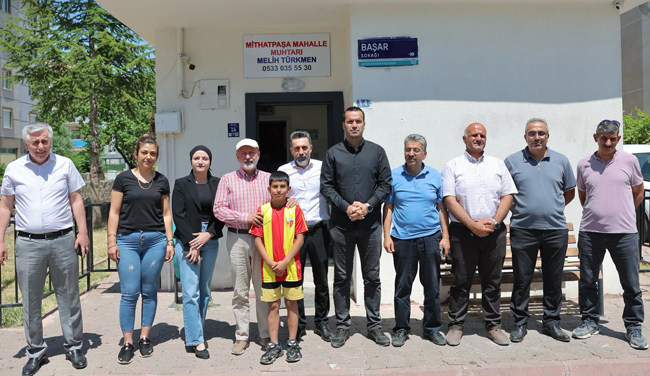 KOCASİNAN’DA MAHALLELERİN NABZI SAHADA TUTULUYOR, ÇÖZÜMLER YERİNDE ŞEKİLLENİYOR
