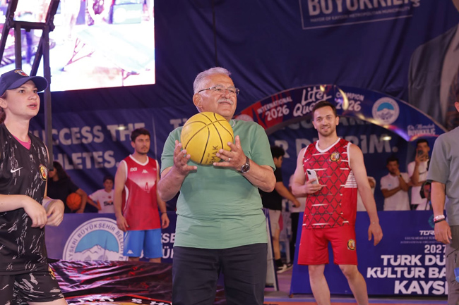 BAŞKAN BÜYÜKKILIÇ'TAN ŞAMPİYONLARA KUPA: FIBA 3X3 LİTE QUEST SONA ERDİ