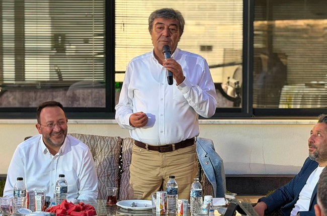Dursun Ataş, MÜSİAD Üyeleriyle Kayseri'nin Ekonomik Geleceğini Değerlendirdi