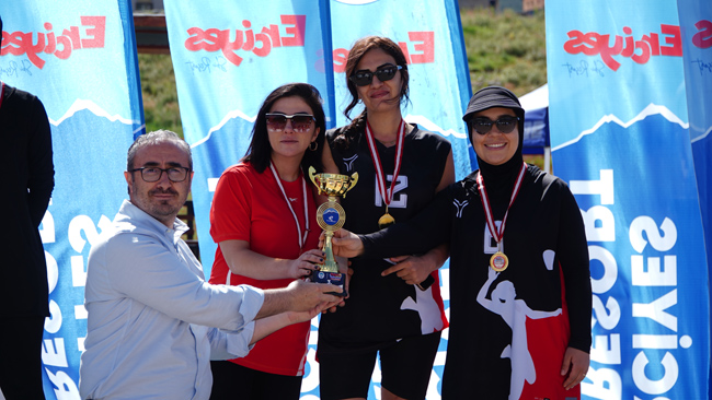 ERCİYES’TE 2 BİN 200 METREDE PLAJ VOLEYBOLU HEYECANI YAŞANDI