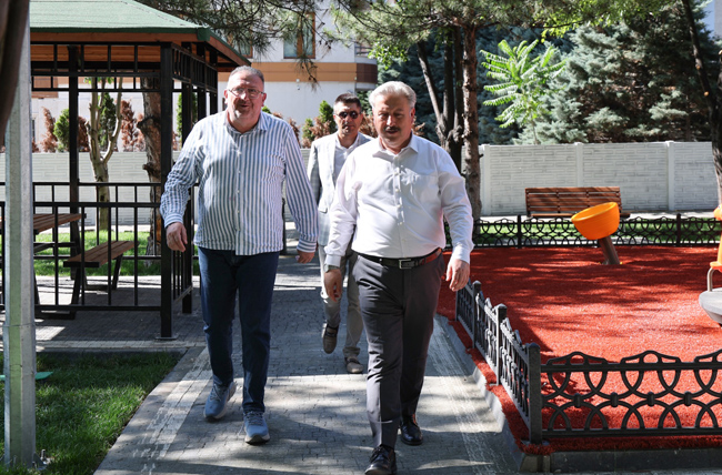YILDIZ PARKI BÖLGENİN PARLAYAN YILDIZI OLDU!