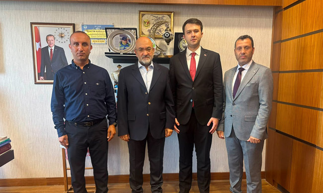 Auran Kozmetik, Türkiye'nin üretim vizyonunu ve kozmetik sektörünün geleceğini Ankara'da değerlendirdi.