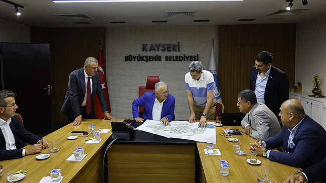 BAŞKAN BÜYÜKKILIÇ, UND YÖNETİMİYLE KAYSERİ’NİN LOJİSTİK GELECEĞİNİ GÖRÜŞTÜ