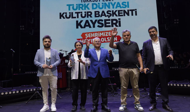 DADALOĞLU ŞENLİKLERİNDE KONUŞAN BÜYÜKKILIÇ: “SİZLER BİZİM OLMAZSA OLMAZIMIZSINIZ”