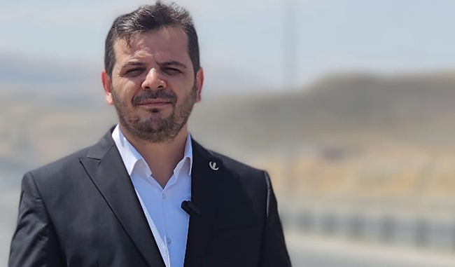 Murat Ünal: 
