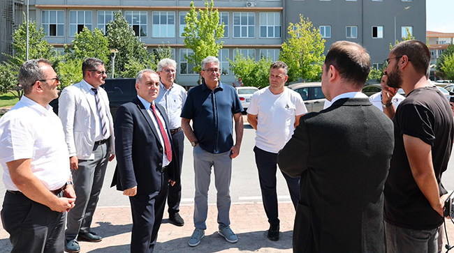 Erciyes Üniversitesi’nde Sürdürülebilir Enerji Hamlesi: Teknopark’a 1 MW’lık Yeni GES Yatırımı