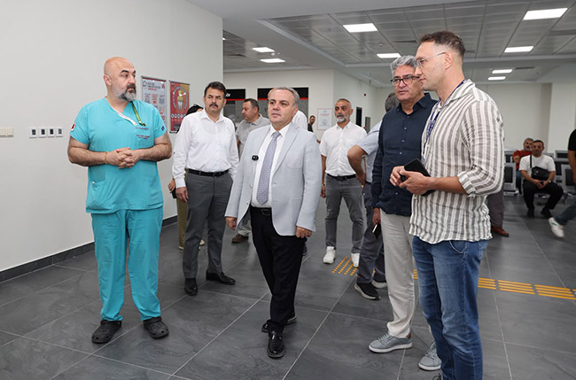 ERÜ Diş Hekimliği’nde Kapasite Hamlesi: 399 Ünit ile Daha Hızlı Sağlık Hizmeti