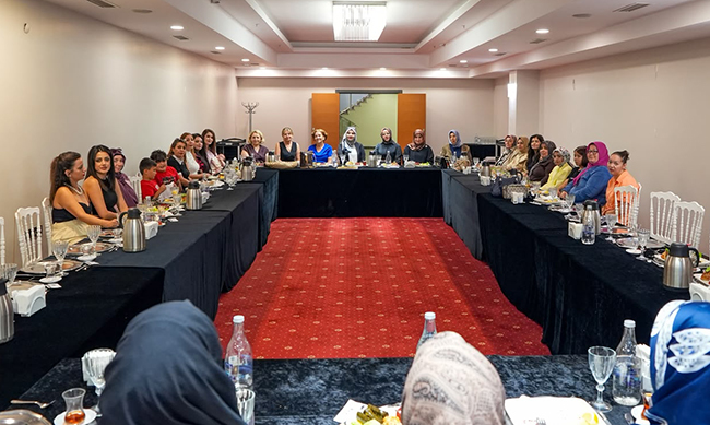 GEMEREKLİ KADINLAR BİR ARAYA GELDİ