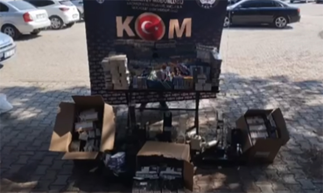 Kayseri’de kaçak sigara operasyonu: Binlerce makaron ve kaçak sigara ele geçirildi!