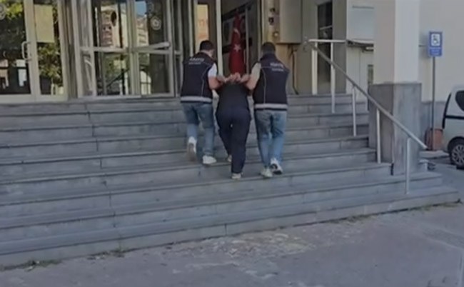 Kayseri’de 18 Yıl Kesinleşmiş Hapis Cezası Bulunan Hırsızlık Hükümlüsü Yakalandı