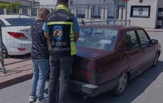 Kayseri’de Gürültü ve Drift Yapan Sürücülere Ağır Ceza