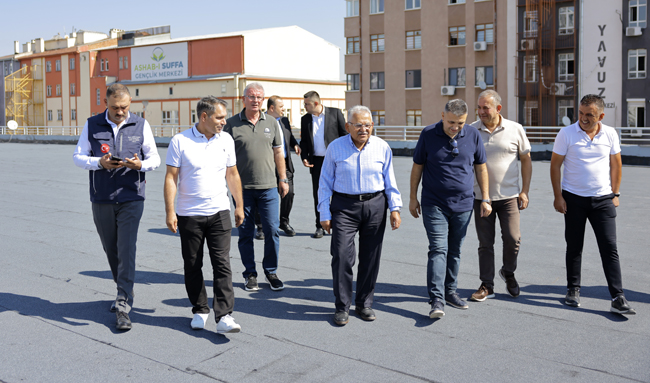 BAŞKAN BÜYÜKKILIÇ, BEDESTEN KATLI OTOPARKI’NDAKİ ÇALIŞMALARI YERİNDE İNCELEDİ