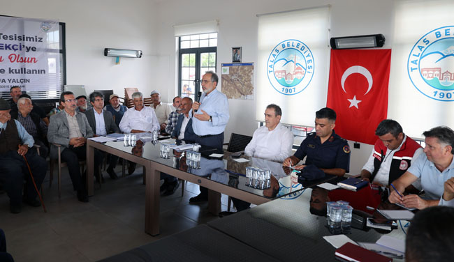 “YALÇIN BAŞKAN ZİRAAT ODASINDAN DAHA FAZLA HİZMET ÜRETİYOR”