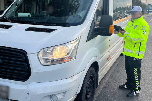 Kayseri’de Trafik Denetimleri: 925 Araç ve Sürücüye Cezai İşlem