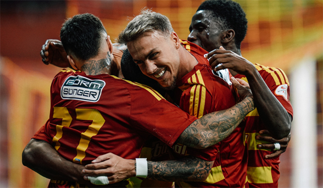Metro Holding Kayserispor'dan Gol Şov! İstanbulspor'u 4-0'la Geçip Liderliğe Yükseldi