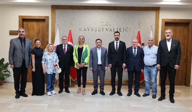 CHP KAYSERİ’DEN VALİ GÖKMEN ÇİÇEK’E ZİYARET
