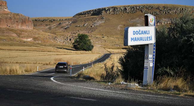 BÜYÜKŞEHİR’DEN YEŞİLHİSAR’A 40 MİLYON TL’LİK SICAK ASFALT YATIRIMI