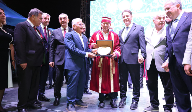 KAYSO’nun Yılın Ahisi Mustafa Suat Köylüoğlu Kaftan Giydi