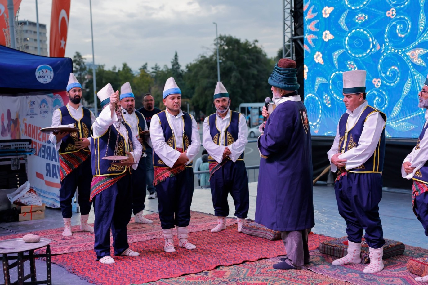 BAŞKAN BÜYÜKKILIÇ, AHİLİK HAFTASI’NDA KAYSERİ’Yİ KÜLTÜR VE MÜZİKLE BULUŞTURDU