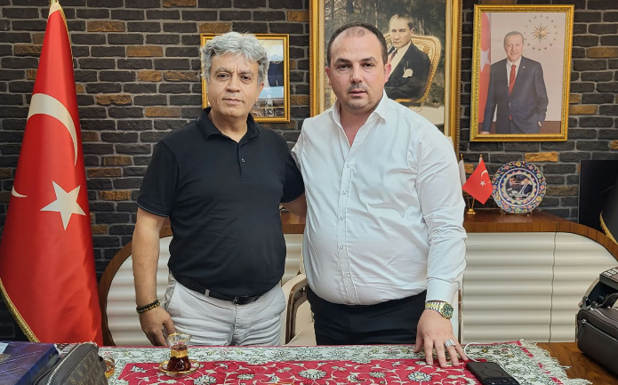 Gönüllere dokunan milyonların sevdiği fenomen Alaaddin Çağlıköse ile ekonomi ve siyaset konuştuk: “Videolarda nasıl görüyorsanız, gerçekte de öyle hatta daha fazlası var!”