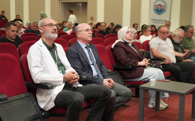 Şehir Hastanesi Başhekimi Özcan, Aile Hekimlerine seslendi: “İkinci Basamak Hastanelerin Ana Damarını Sizler Oluşturuyorsunuz”