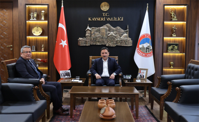 KAYSERİ'NİN YENİ EMNİYET MÜDÜRÜ SİNAN ERGEN'DEN VALİ ÇİÇEK'E ZİYARET