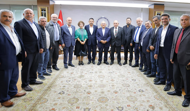 BAŞKAN BÜYÜKKILIÇ, KOCASİNAN MUHTARLARIYLA İSTİŞAREDE BULUŞTU