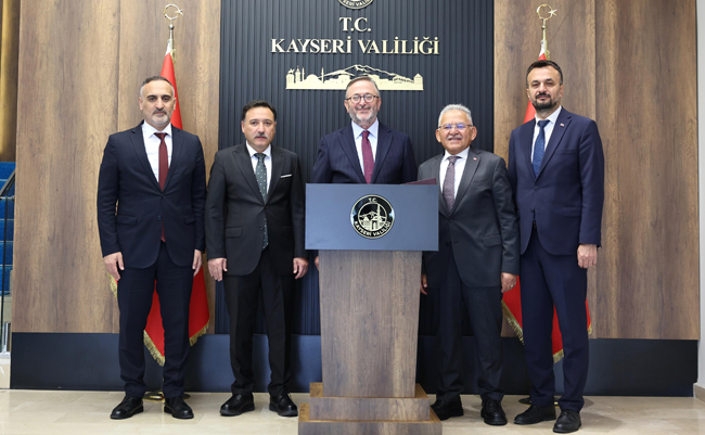 Bakan Yardımcısı Coşkun Yılmaz’dan Vali Çiçek’e Ziyaret
